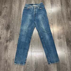 Levi's 501 Made in USA Straight Leg Blue Denim Jeans